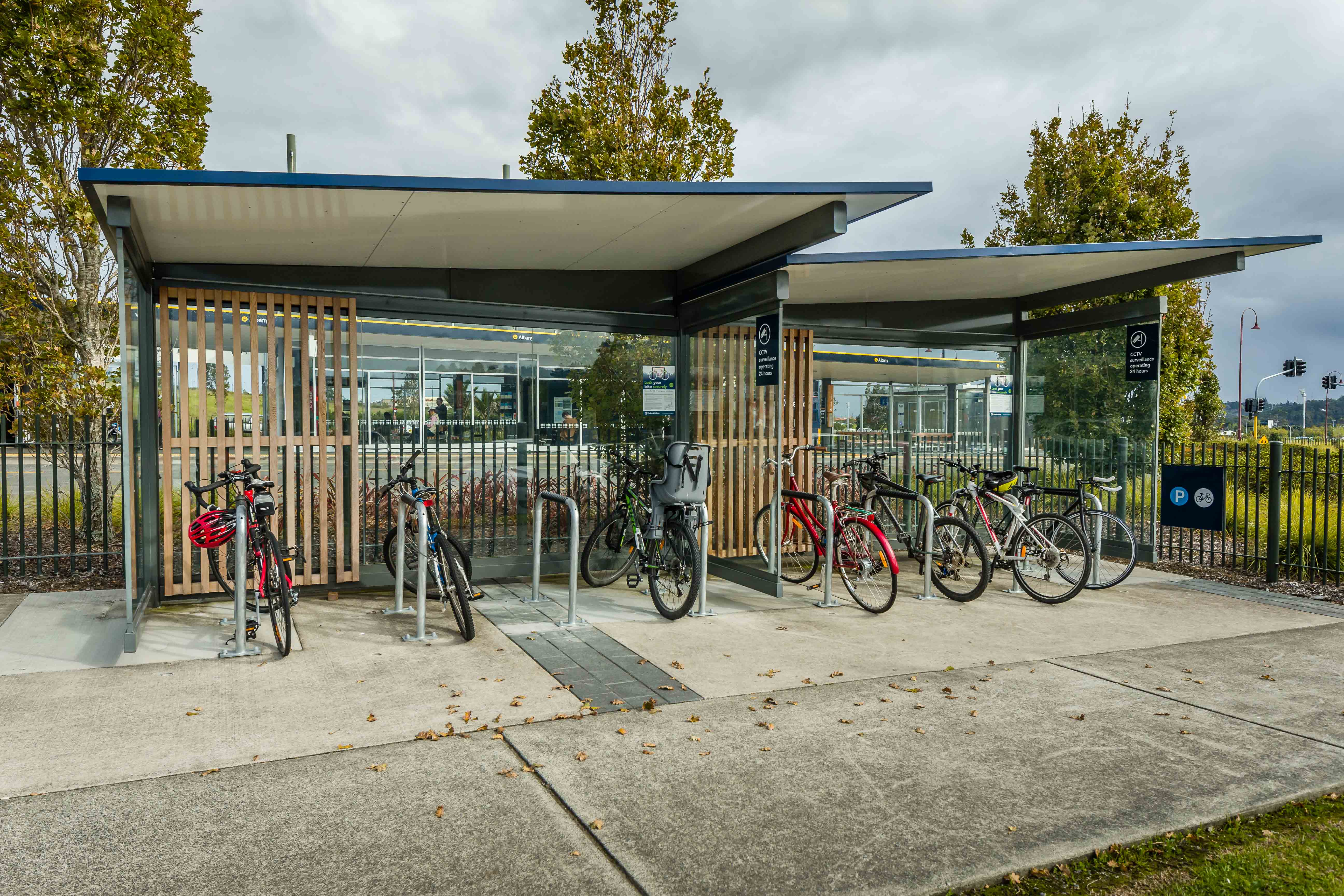 バスステーションの自転車置き場